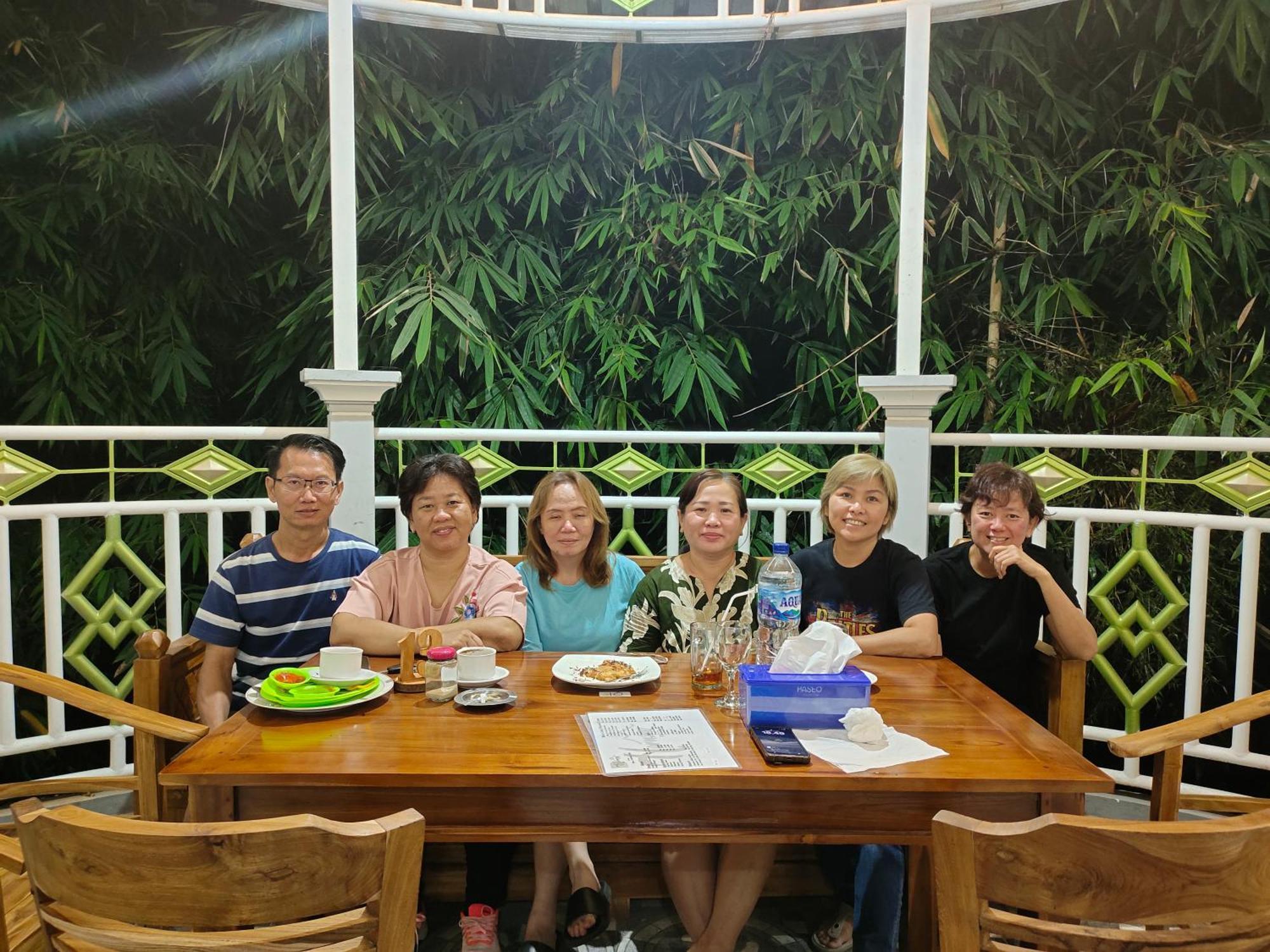 Harmony Resto&Homestay Lambangkuning エクステリア 写真
